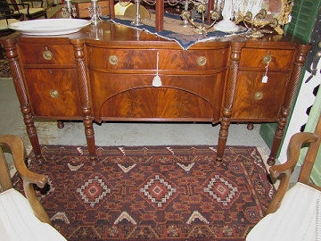 4. Mahogany Classical Style Sideboard